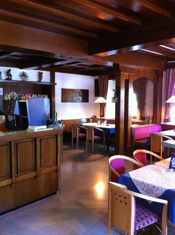 Maurer Gasthof-Vinothek Gleisdorf Esterno foto