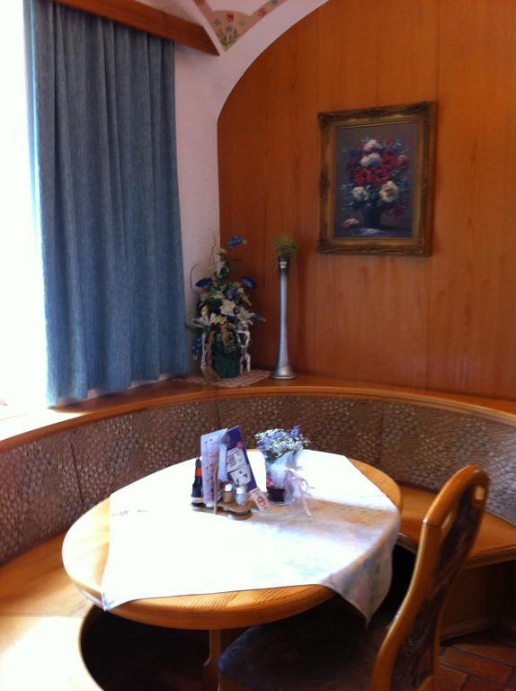 Maurer Gasthof-Vinothek Gleisdorf Esterno foto